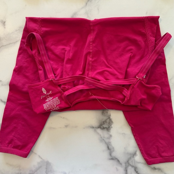 NWOT Free People Movement Good Karma Onesie (XL) - Picture 12 of 12